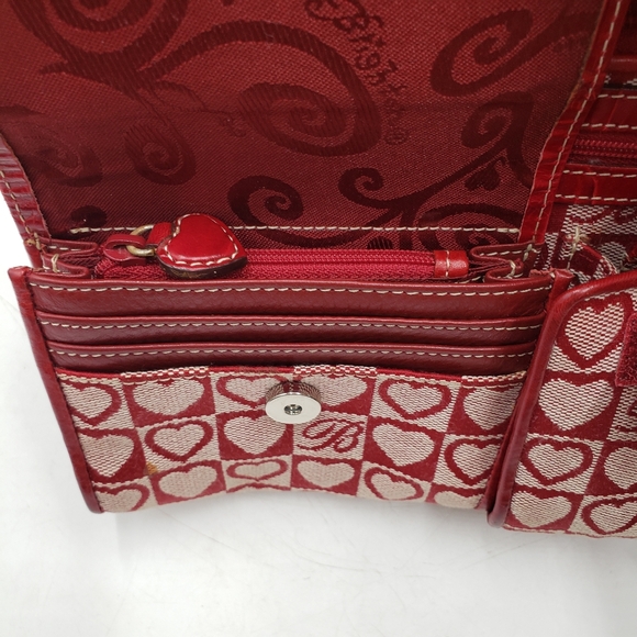 Brighton Red Heart Canvas Leather Crossbody Carry All Wallet Bag Tri Fold - Picture 11 of 16
